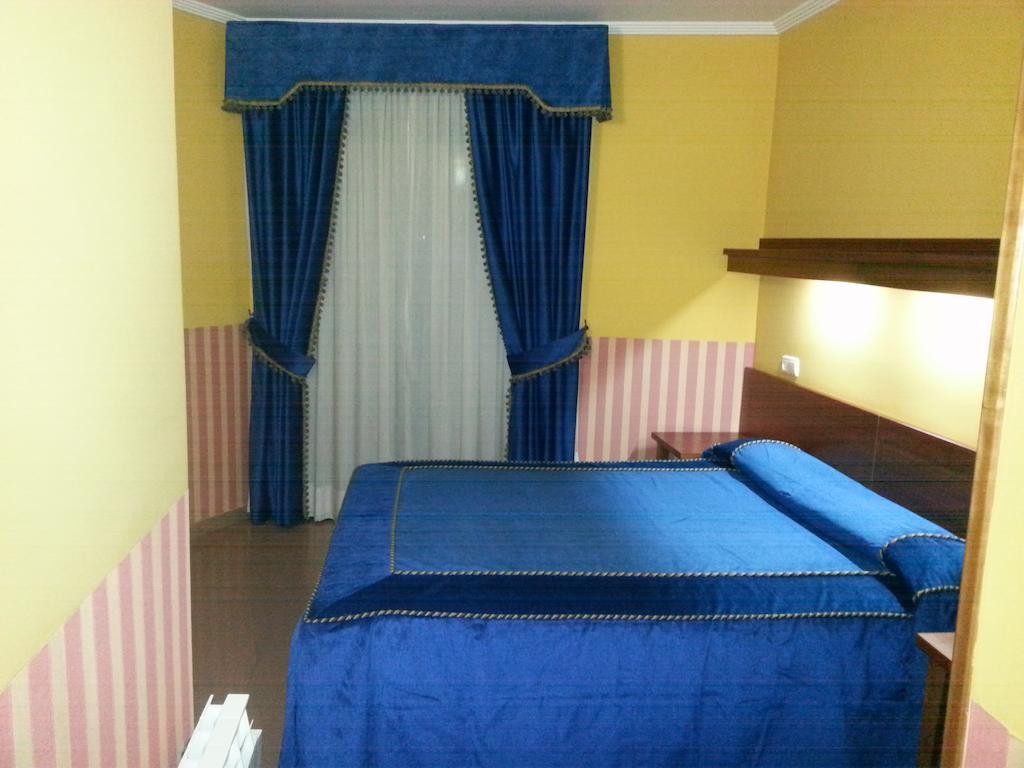 Hostal Prickly Villacanas Room photo